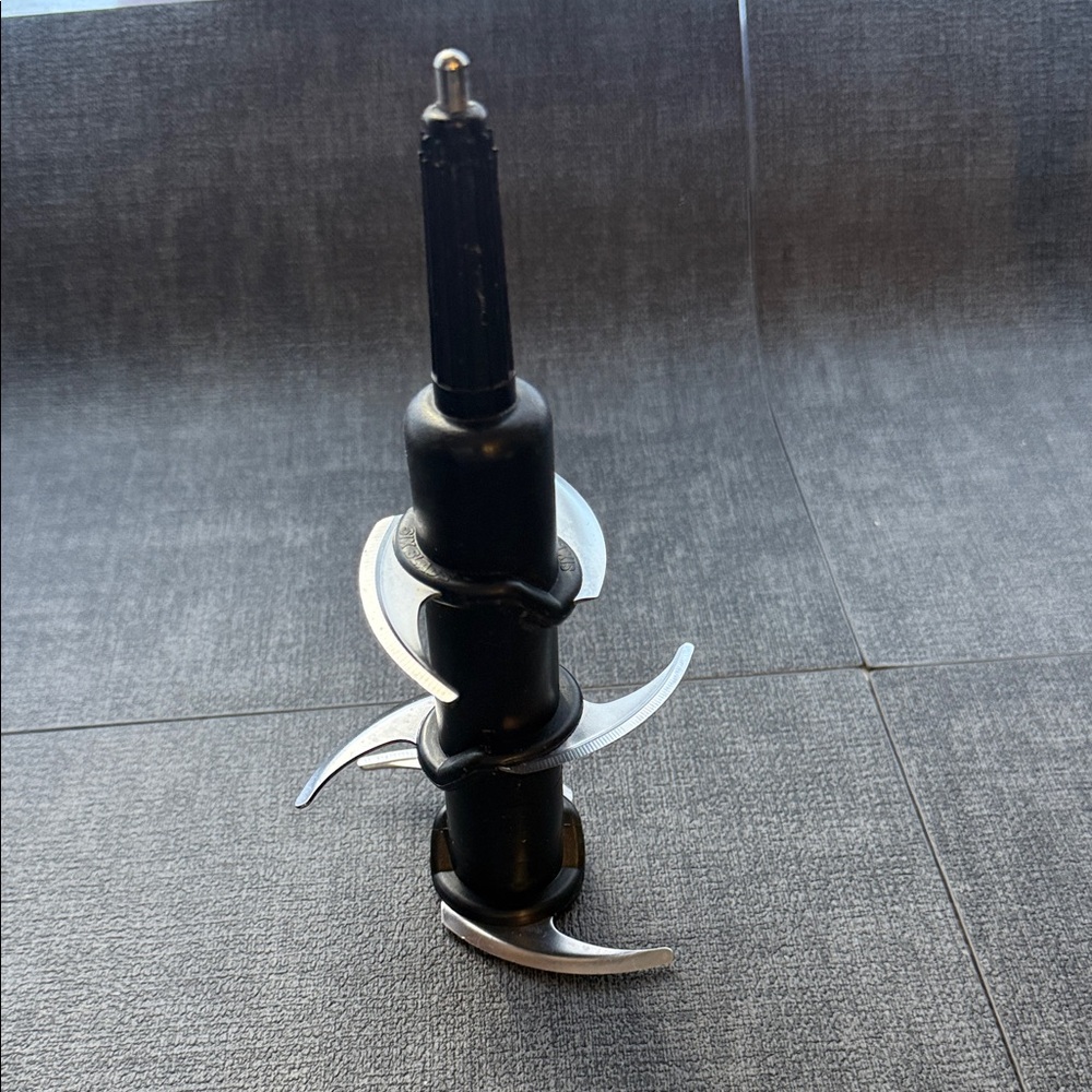 Black and Silver Replacement blade for Ninja BL770 Blade